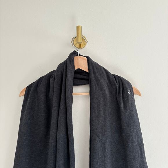 Lululemon Vinyasa Convertible Scarf Heathered Gray OS - Picture 9 of 9